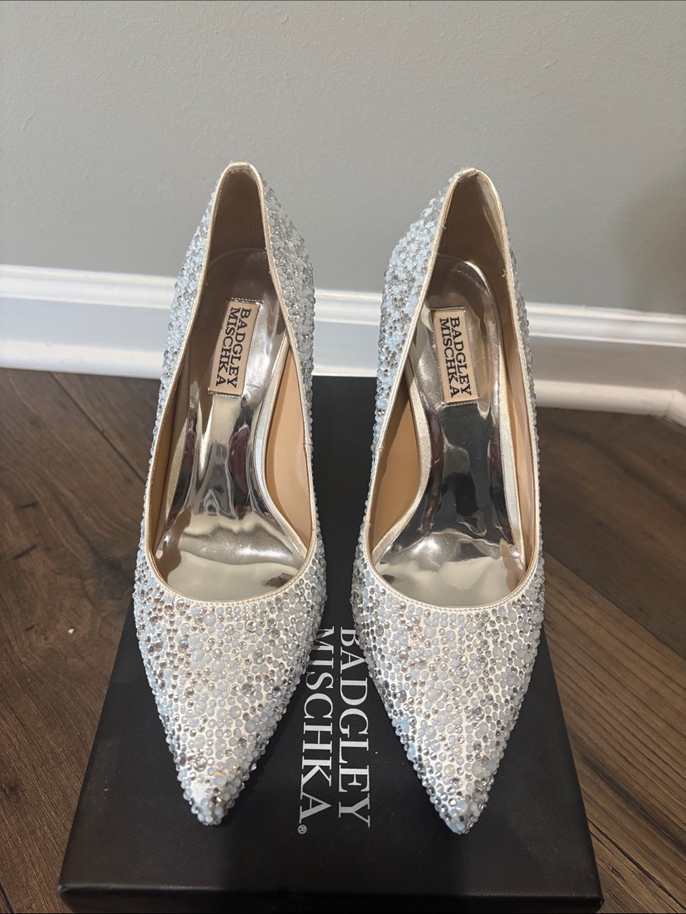 Badgley Mischka Crystal-Embellished Silver Pointed-Toe Pumps